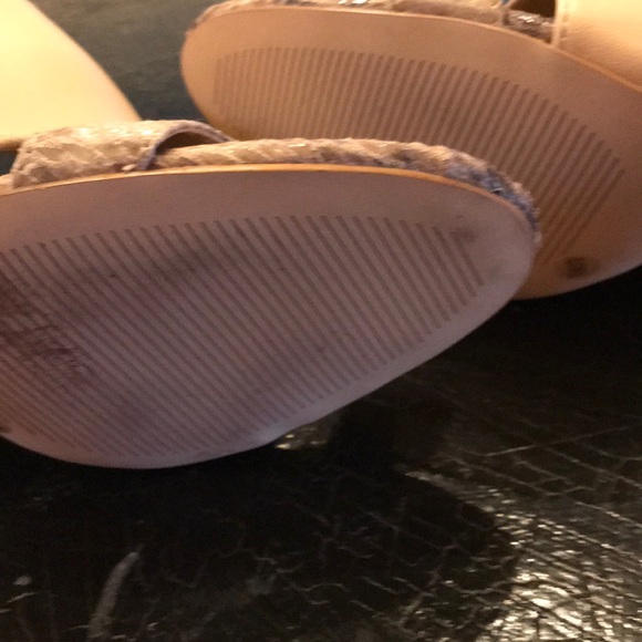 Beautiful Heels - Picture 3 of 4